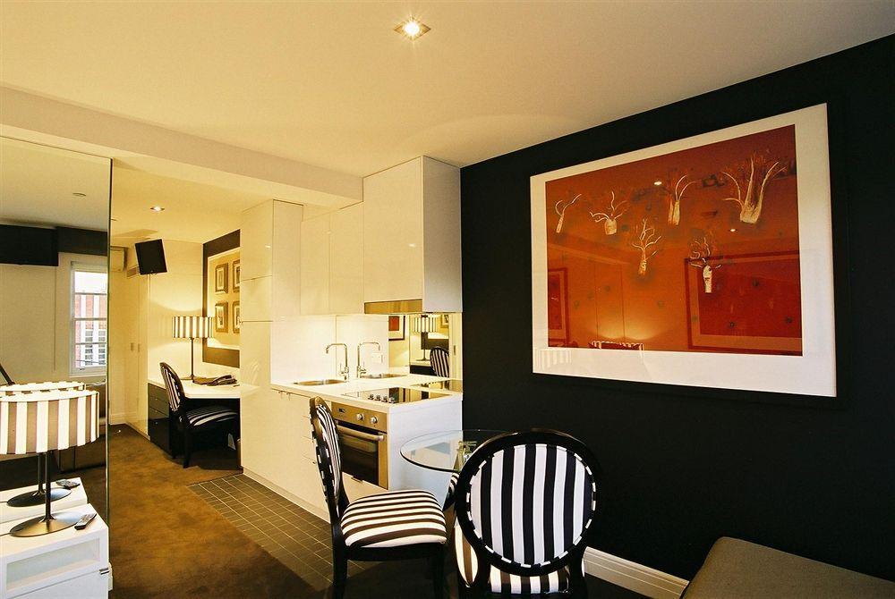 Quest East Melbourne Aparthotel Kamer foto