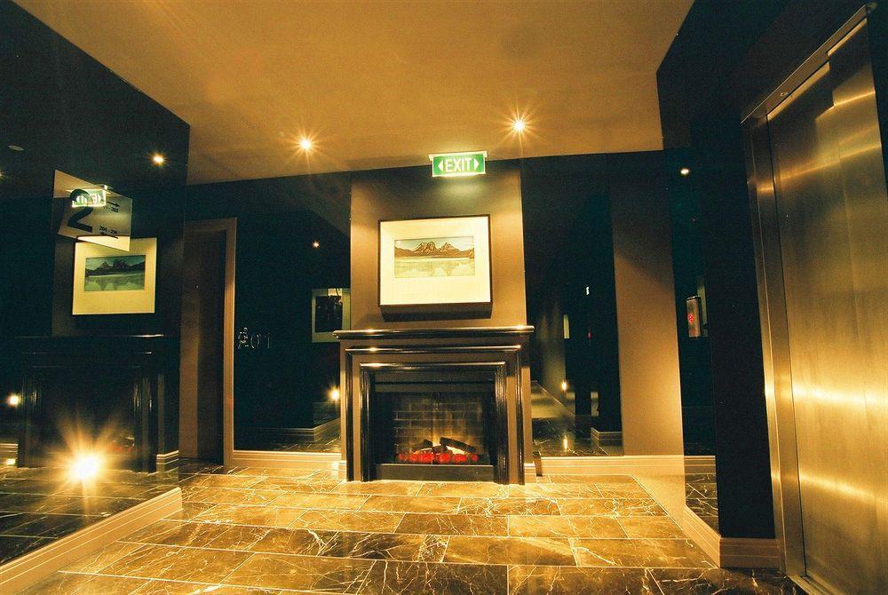 Quest East Melbourne Aparthotel Buitenkant foto